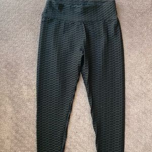 Butt Lifting Leggings (L)